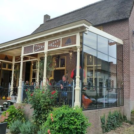 'T Oude Veerhuis Heerewaarden Экстерьер фото